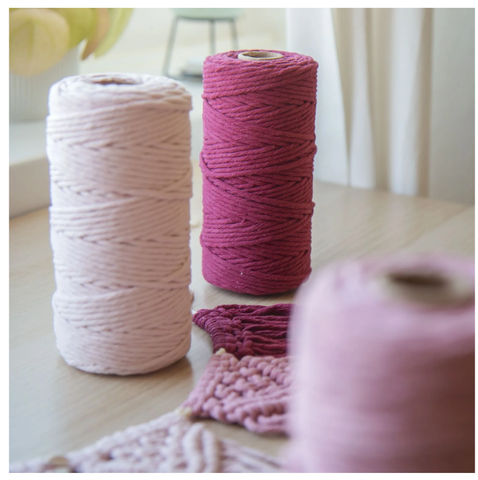 Vaessen Creative • Macramé Touw 3mmx100m Bordeauxrood (11305-16) *