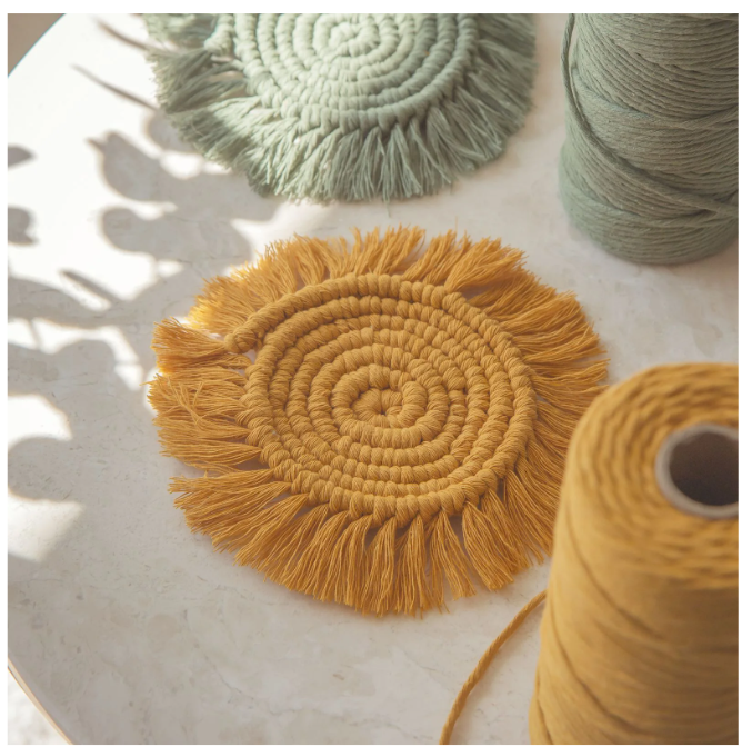 Vaessen Creative • Macramé Touw 3mmx100m Okergeel (11305-18) *