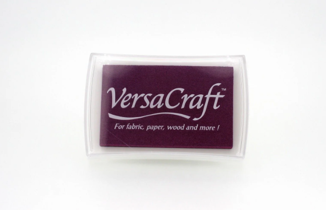 Tsukineko • VersaCraft Stempelkussen Groot Garnet (VK-000-125) *